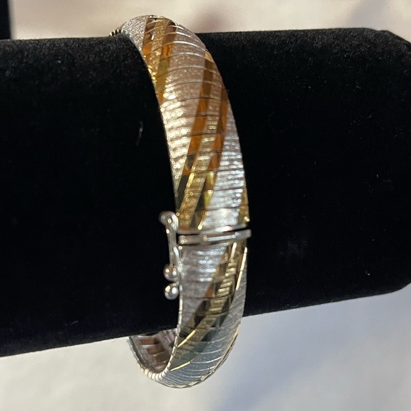 Vintage 925 Sterling Silver two tone Omega Milor bangle bracelet - Picture 5 of 6